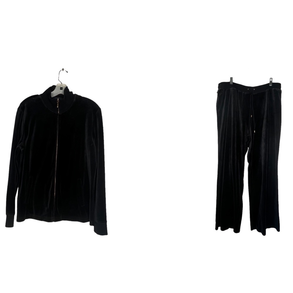 Vintage Chaps 2 Piece Black Velour Jogging Suit